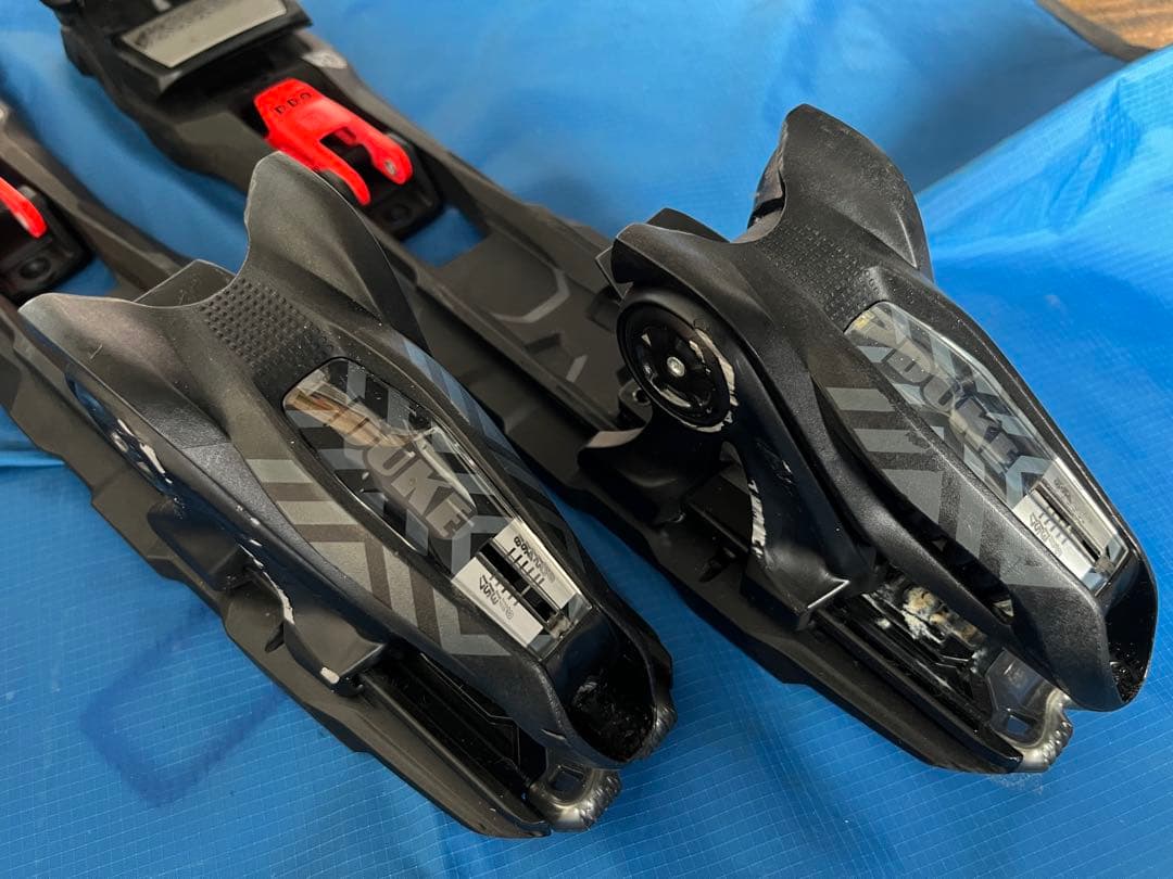 Marker Duke Pro EPF クランポン付き