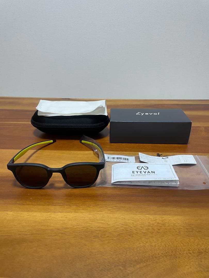 eyevol アイヴォル サングラス　偏光レンズ
