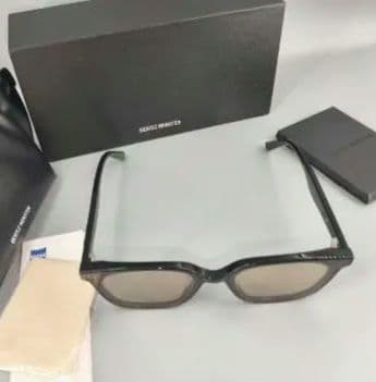 鑑定済/新品未使用品■GENTLE MONSTER Lilit 01 サングラス