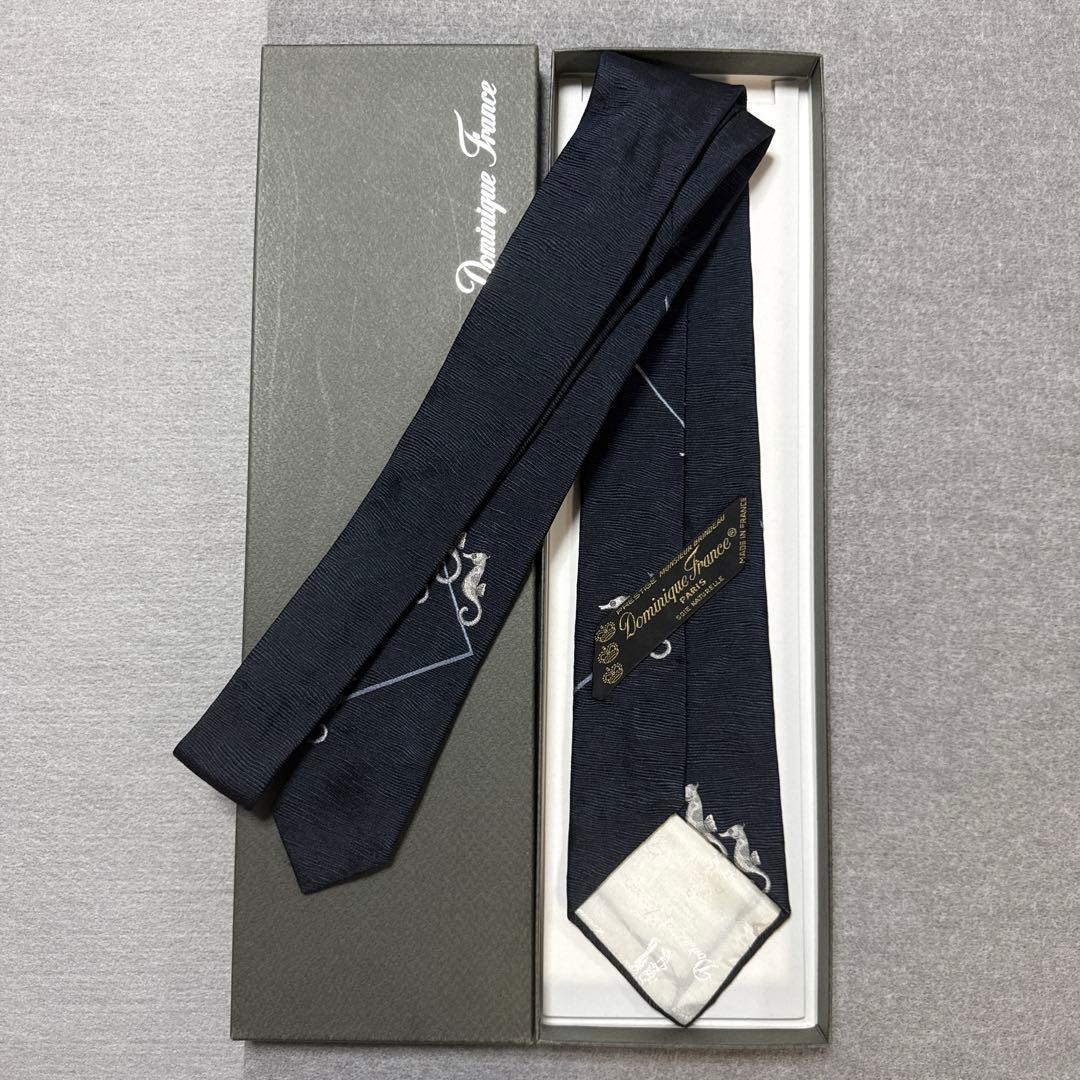 美品　ドミニクフランス　ネクタイ　紺　タツノオトシゴ　スリークラウン王冠