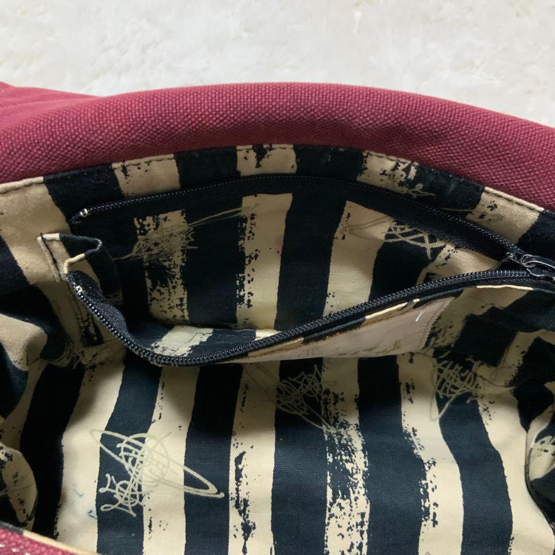 ヴィヴィアンウエストウッド　ショルダー　エッジウェア　キャンバス　赤