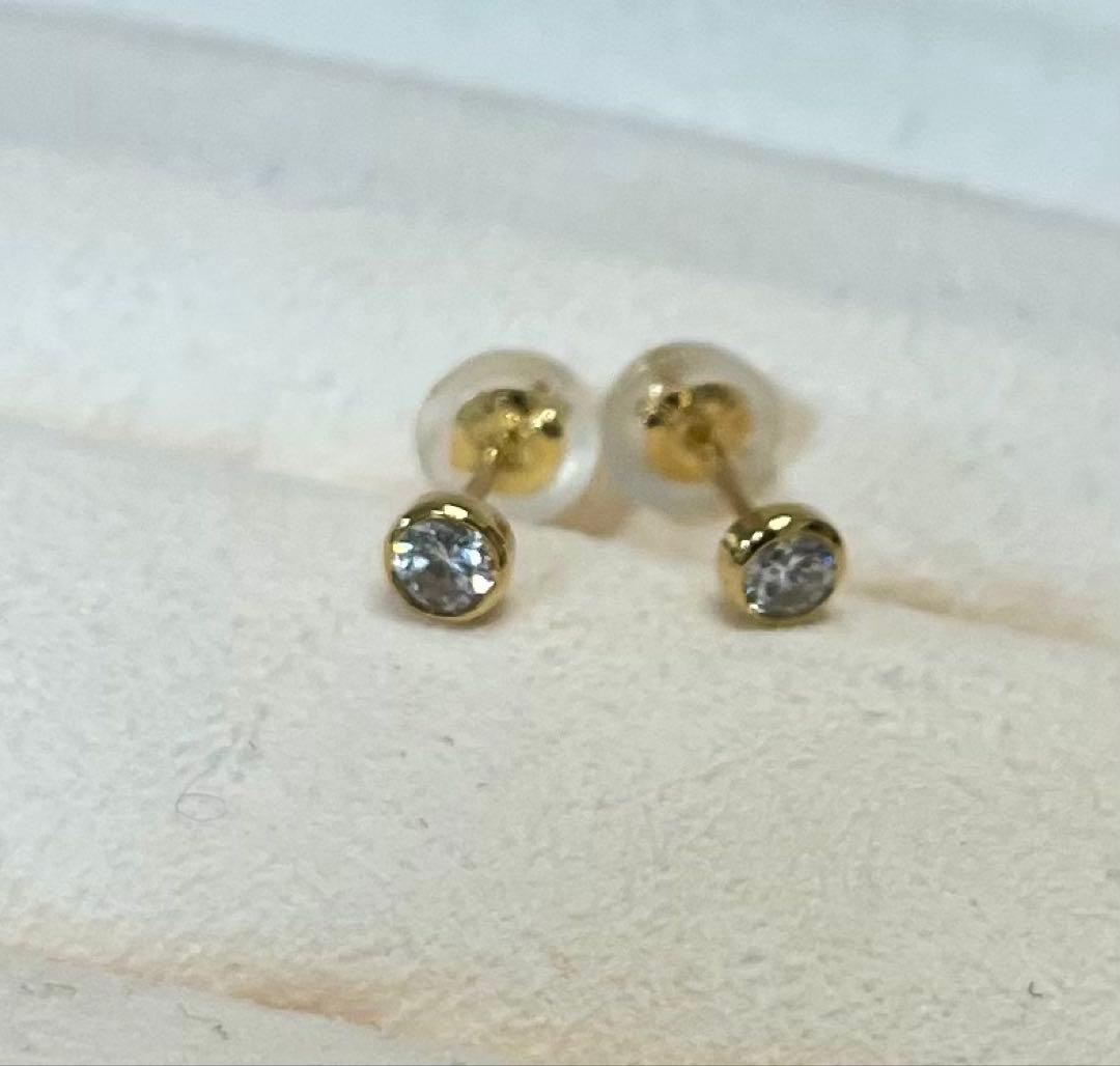 m*u様 K18 ダイヤモンドピアス