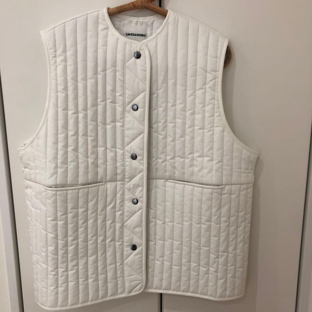カベサロッソ　キルティングベスト