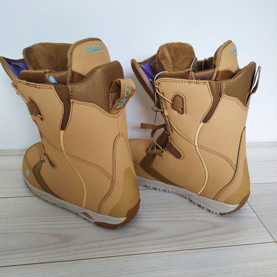 BURTON EMERALD ASIAN FIT 24cm バートン　エメラルド