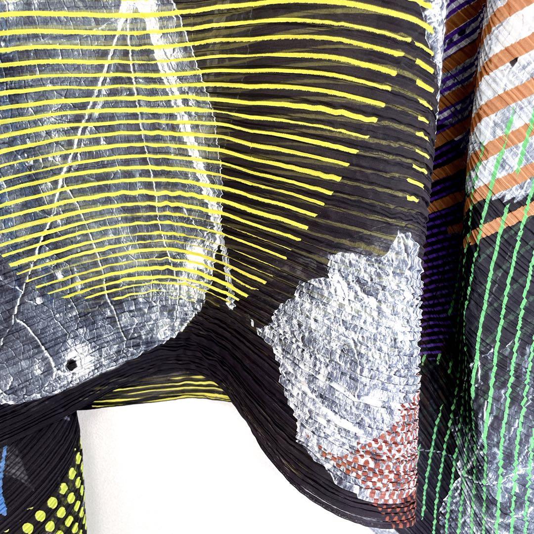 希少 プリーツプリーズ イッセイミヤケ 総柄 変形ポンチョ ストール ケープ