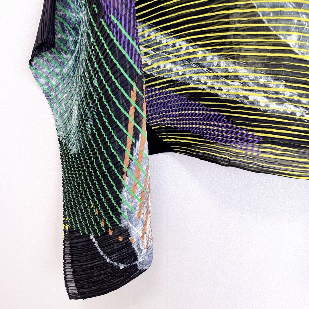 希少 プリーツプリーズ イッセイミヤケ 総柄 変形ポンチョ ストール ケープ