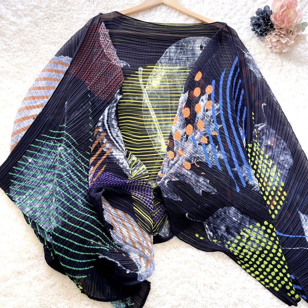 希少 プリーツプリーズ イッセイミヤケ 総柄 変形ポンチョ ストール ケープ