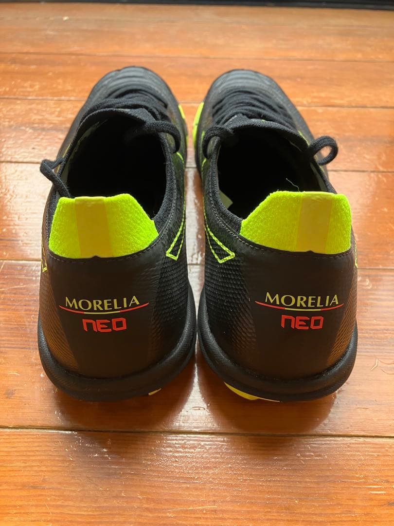 ミズノ　モレリア βtf 26.0 JAPAN限定カラー