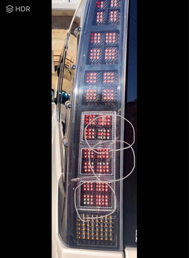 80系　ヴォクシー　純正加工テールランプ　難あり　ノア　エスクワイア