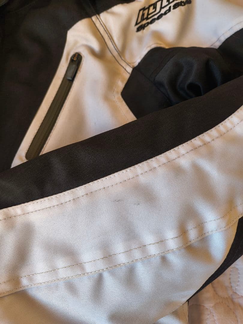 Hyod 冬用テキスタイルジャケット　レディースＬ