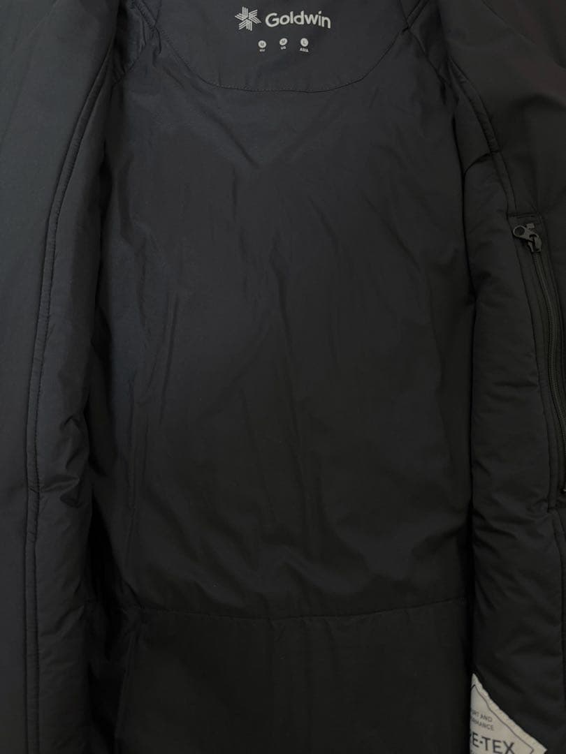 ゴールドウィン ゴアテックスインフィニィアム　インサレーション 中綿ベスト　L