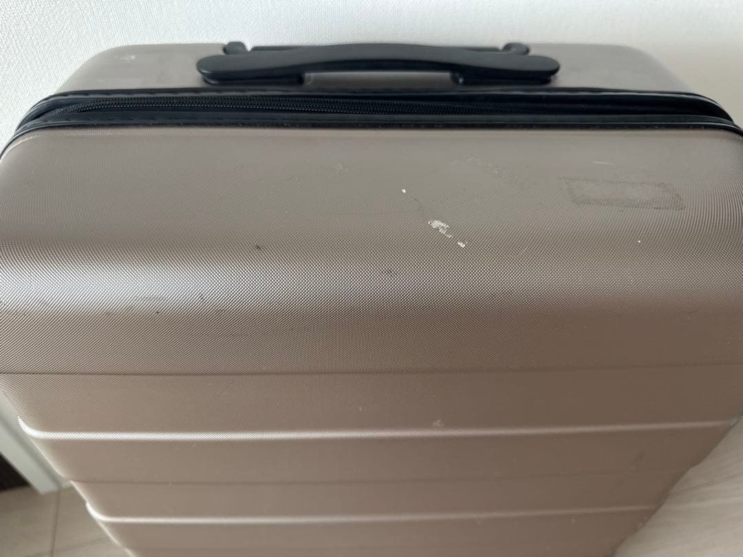 無印キャリーケース(旧型60Lサイズ ゴールド)