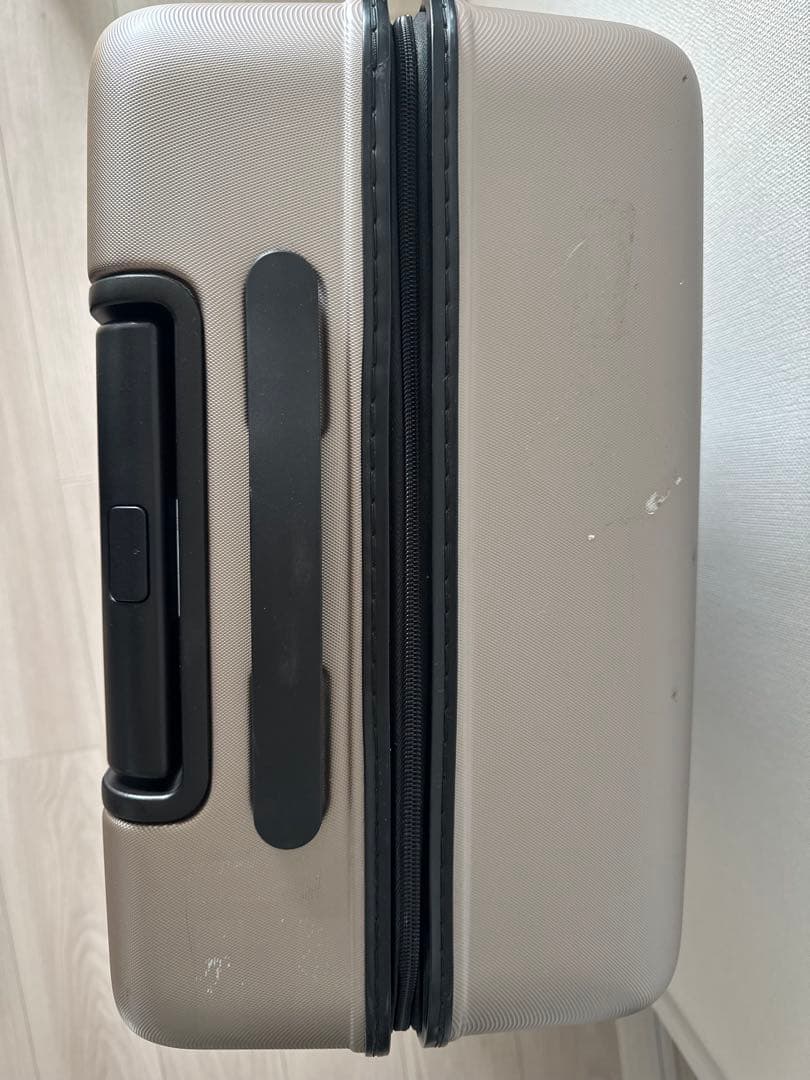 無印キャリーケース(旧型60Lサイズ ゴールド)