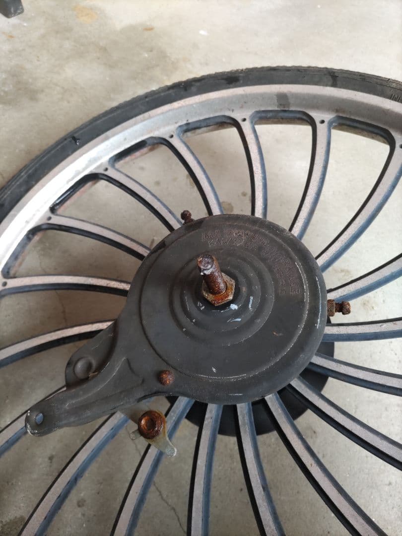 20インチ ホイール