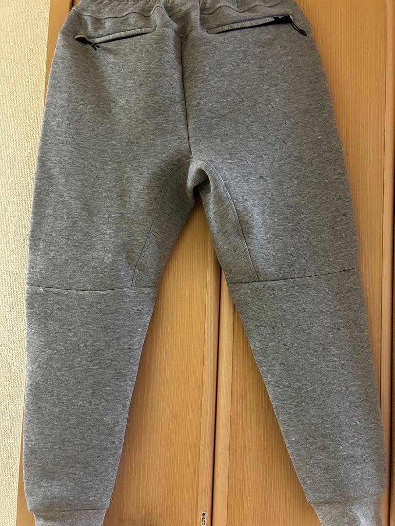 MOBB グレー スウェットパンツ サイドポケット付き