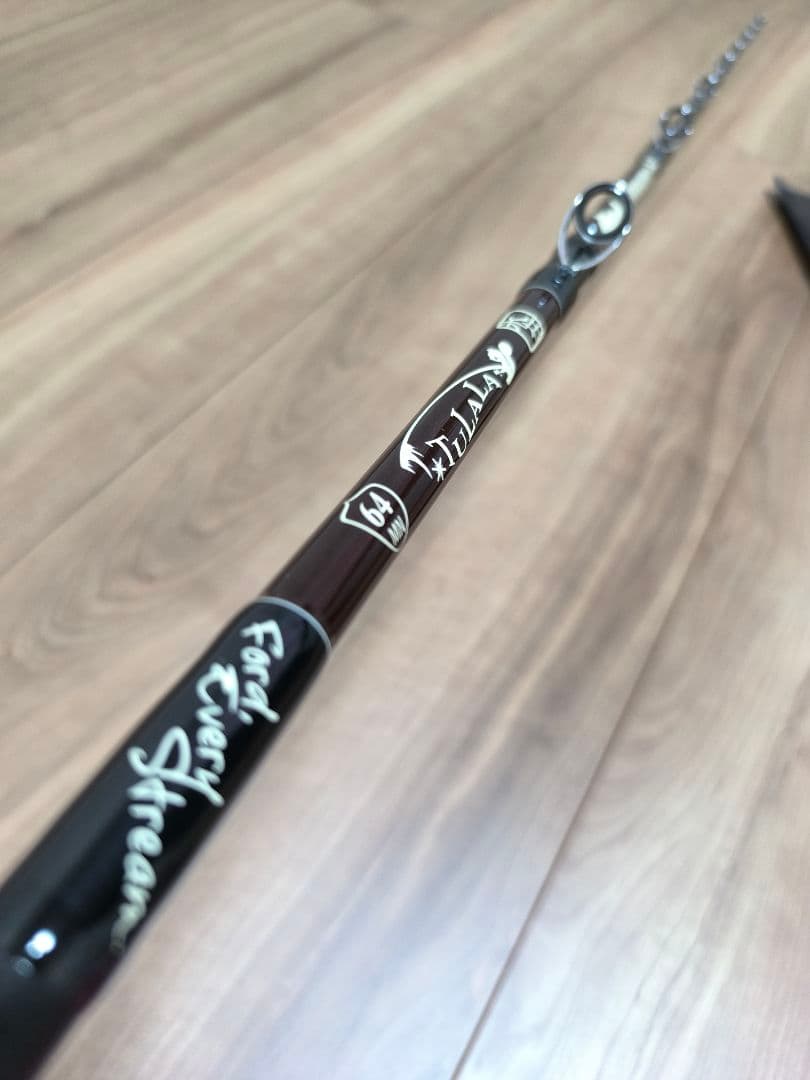 【美品】ツララ ボンバダアグア ミヌアノ64