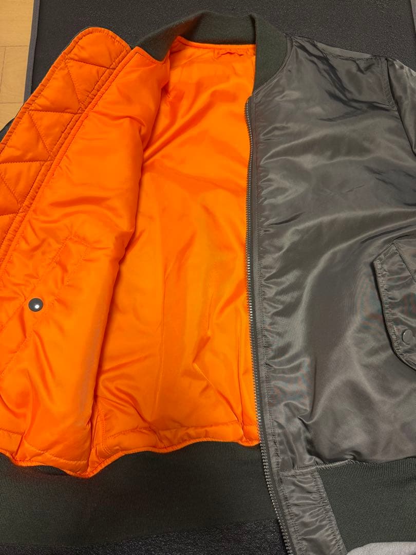 値下げ　MA-1 フライトジャケット　グレー