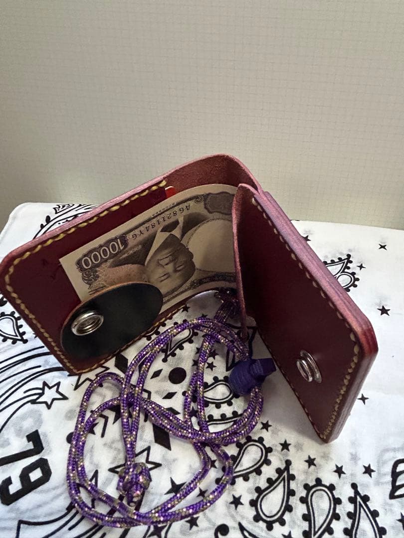 kcs funny HTC レッドムーン　ラクリエ　革財布　フラットヘッド