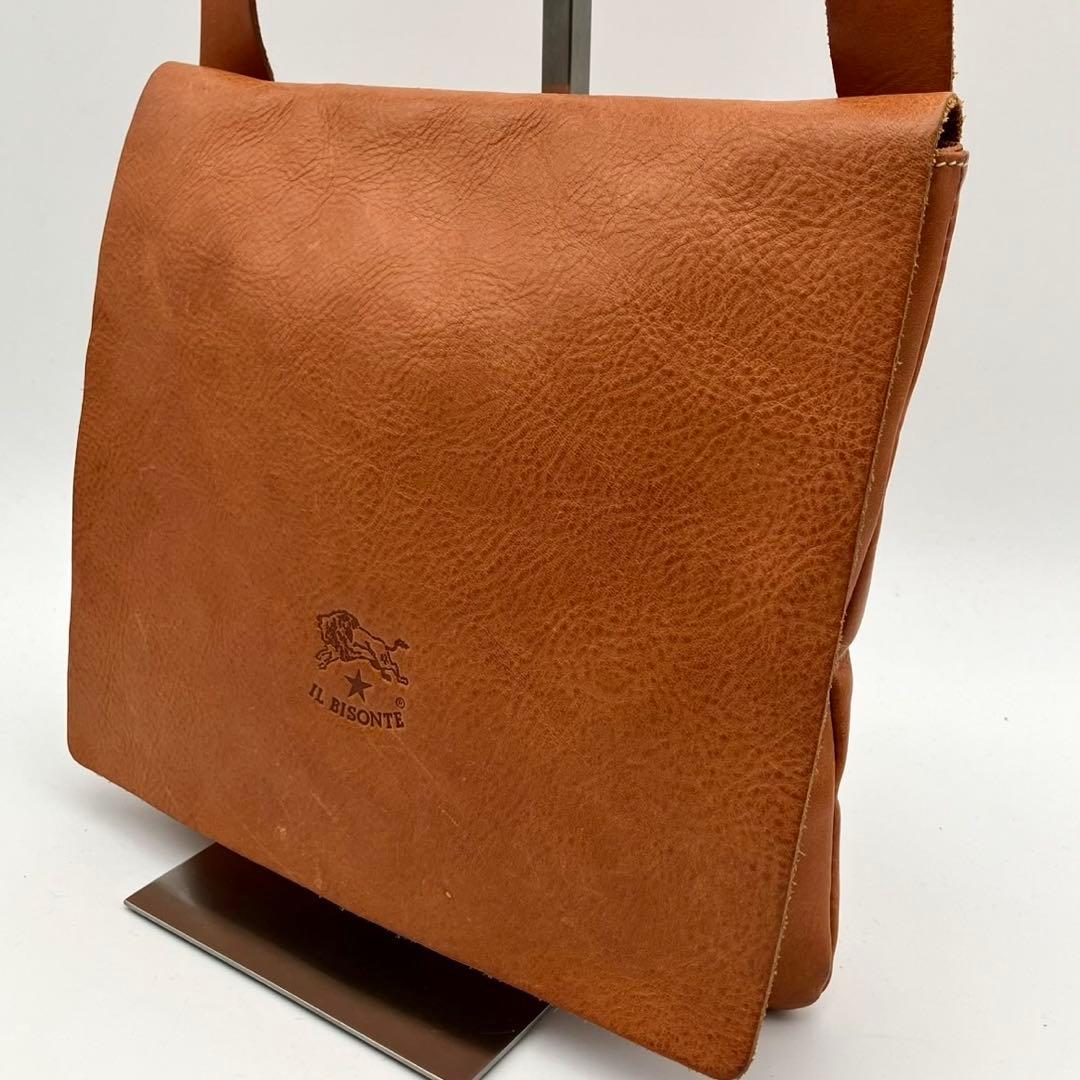 美品　イルビゾンテ　ショルダーバッグ　レザー　シボ革　ロゴ刻印　ブラウン