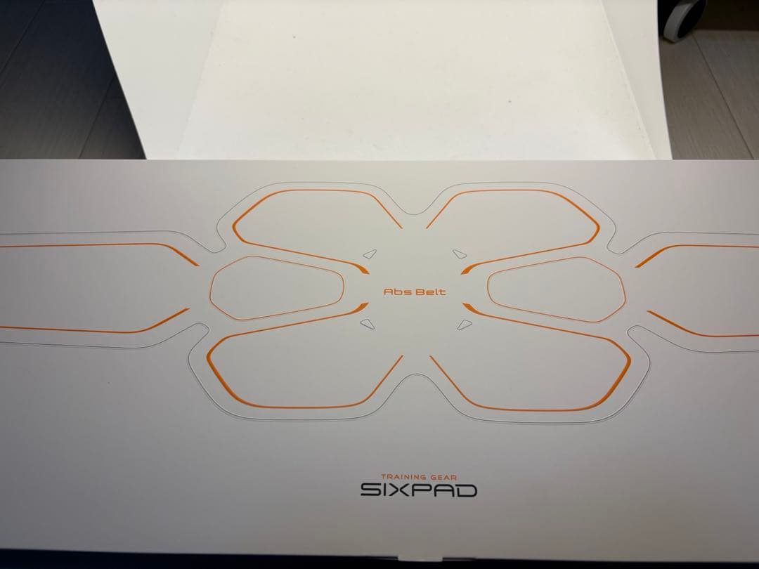 【週末セール】【新品未使用】Abs Belt SIXPAD LL/3L