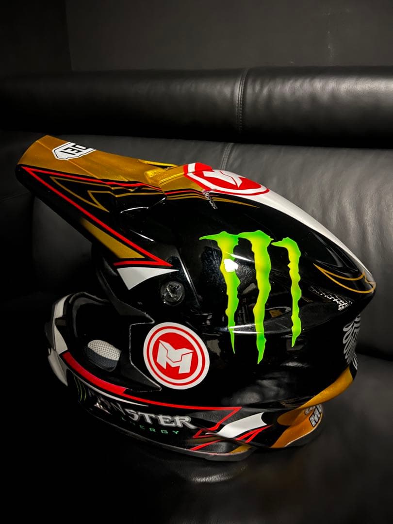 ショウエイ　vfx w Mサイズ　モンスターエナジー