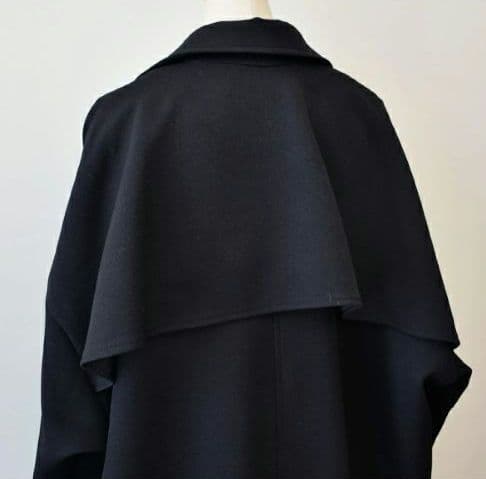 パシオーネ　ブラック　サイズ38　WARM素材 トレンチコート