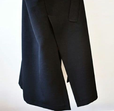 パシオーネ　ブラック　サイズ38　WARM素材 トレンチコート