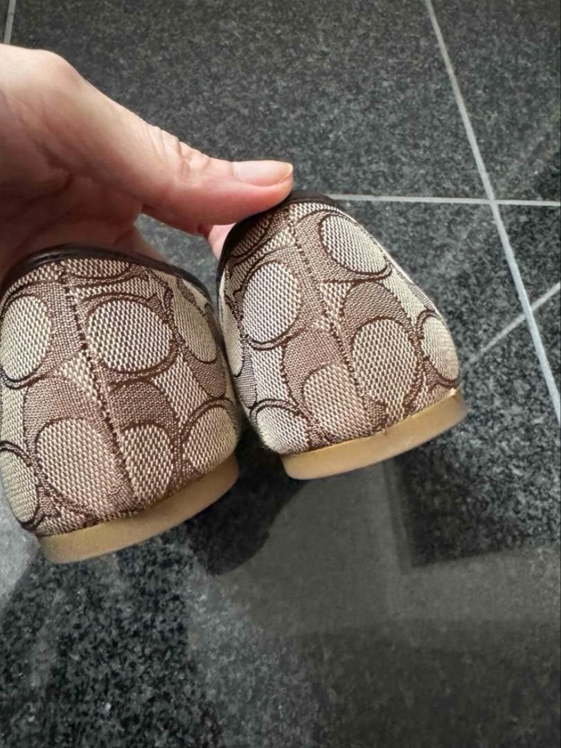 コーチ　フラットシューズ　バレエ　ブラウン　ロゴ　7.5 37 1/2