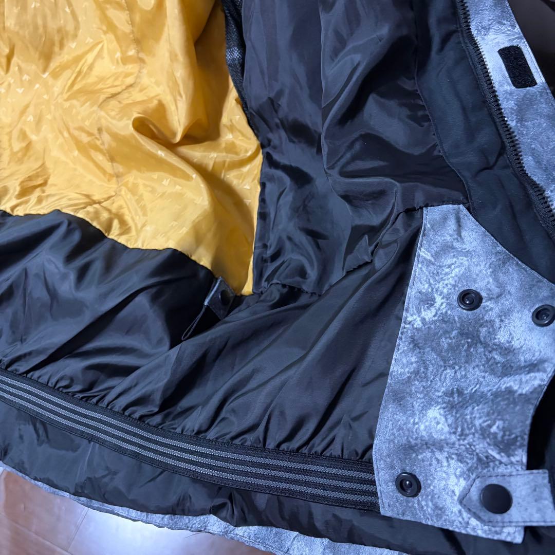 スノーボードウェア メンズ Mサイズ 男性用 上下セット QUIKSILVER