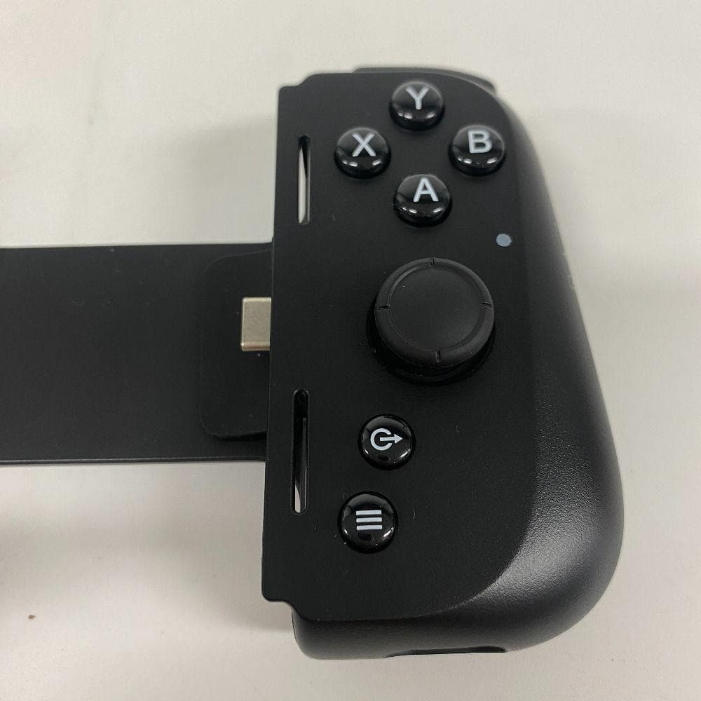 レイザー Edge Kishi V2 Pro ポータブルゲーミングデバイス