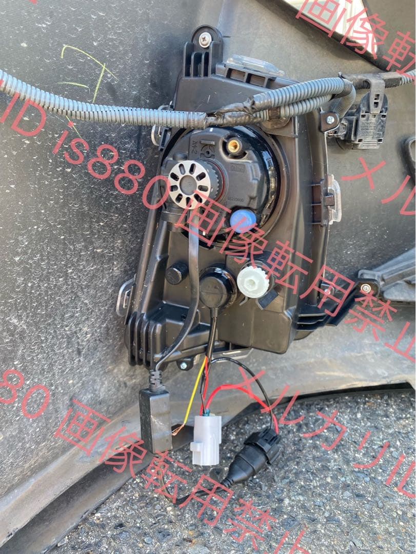 在庫処分価格！50プリウス前期新品フォグH11加工ウインカー切替