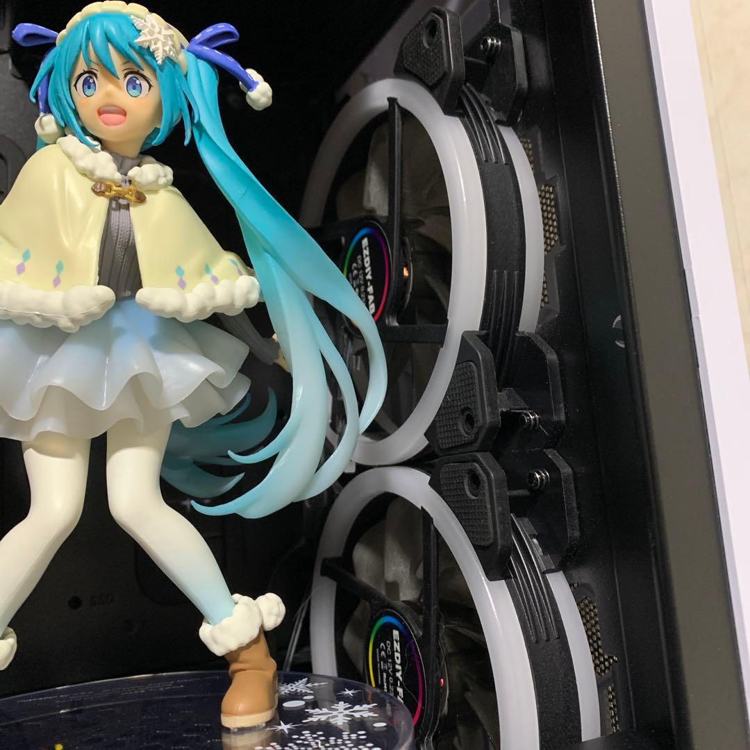 ⭐️光まくりのゲーミングPC！⭐️