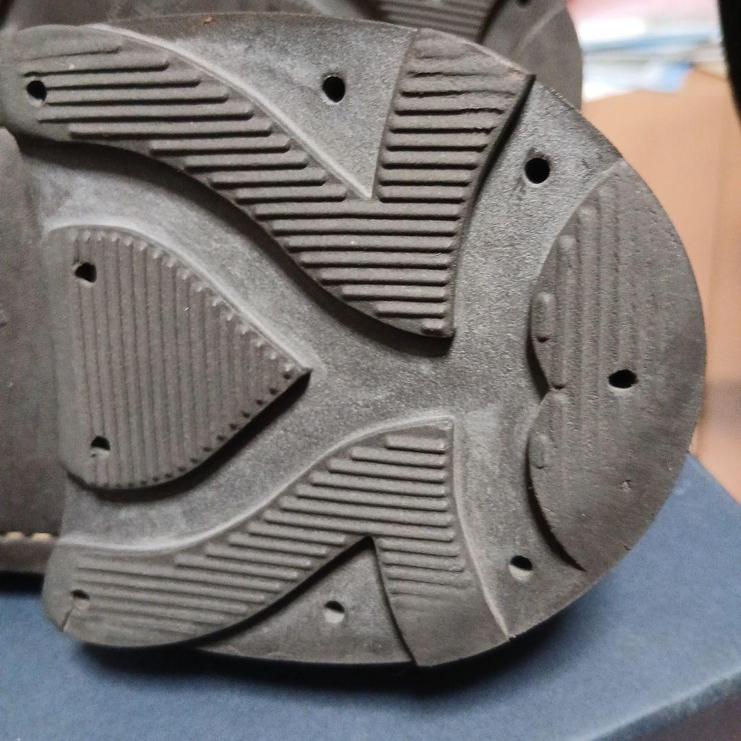 トリッカーズ　バートン　UK6 リッジウェイソール