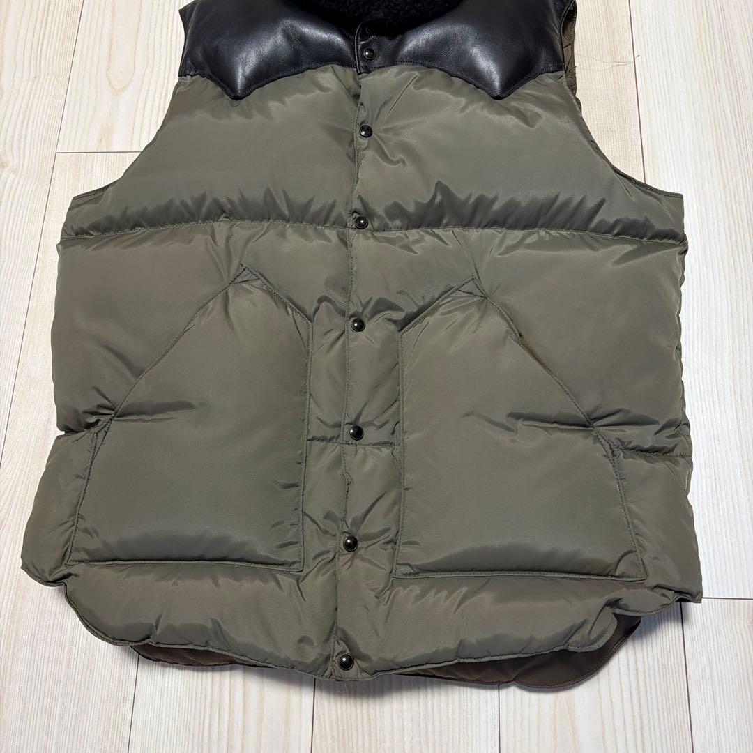 極美品　ロッキーマウンテン　クリスティ　ボア　ダウンベスト　オリーブ　ブラック