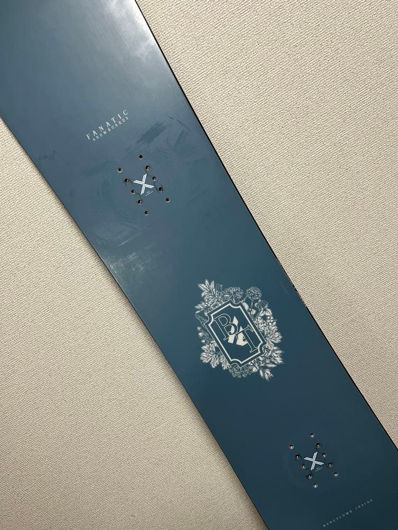 スノーボード　板　ファナティック FANATIC BT 22-23