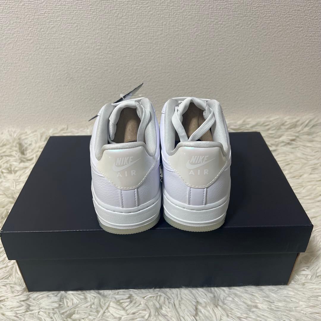 新品　未使用Nike Women's Air Force 1 '07 White