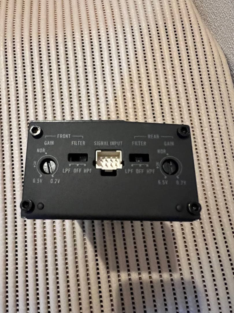 Pioneer GM-D2400 4チャンネルアンプ