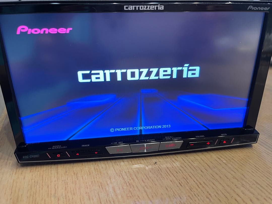 カロッツェリア Carrozzeria　AVIC-ZH0007