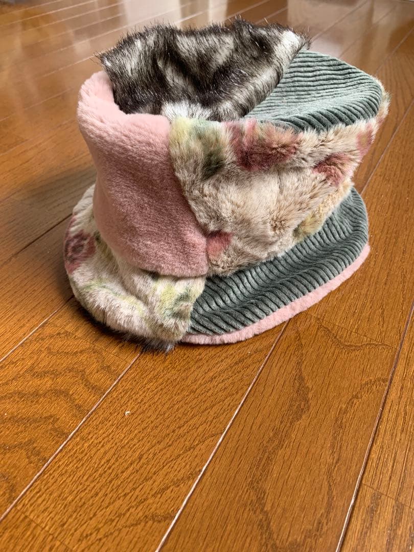 バラ色の帽子 ハギハギファークロシェ 新品未使用