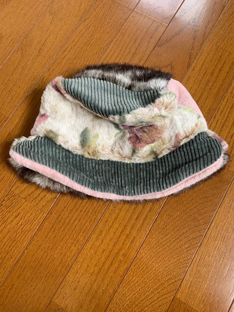 バラ色の帽子 ハギハギファークロシェ 新品未使用