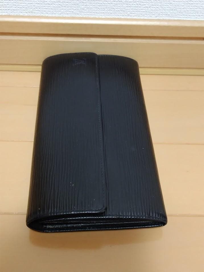 【送料無料】ルイヴィトン エピ 長財布 ブラック LOUIS VUITTON