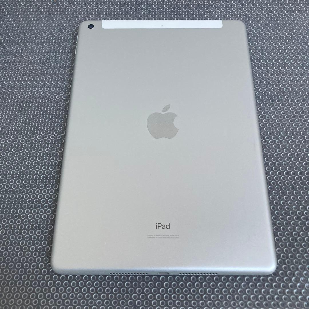 3792【早い者勝ち】電池ほぼ新品☆iPad8 第8世代 32GB SIMフリー