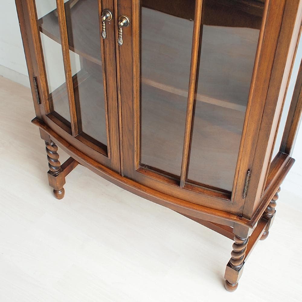 アンティーク調 ツイストレッグ ガラスキャビネット 英国調 飾り棚