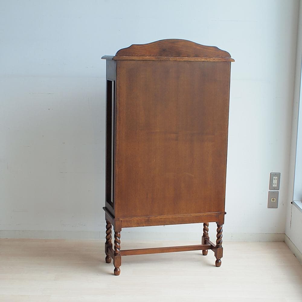 アンティーク調 ツイストレッグ ガラスキャビネット 英国調 飾り棚