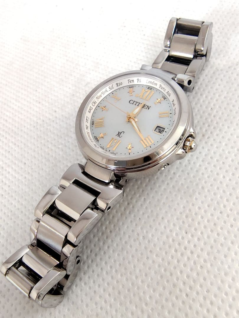 【電波ソーラー、美品、電池新品】シチズン　クロスシー　ハッピーフライト　白蝶貝