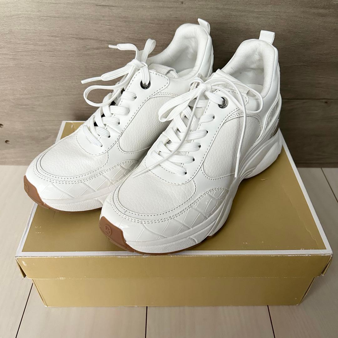MICHAEL KORS マイケルコース　ホワイト 厚底スニーカー 合成皮革　白