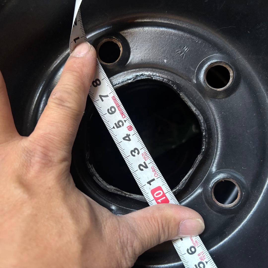 シボレー　カプリス　120.65？15インチ　オリジナル純正