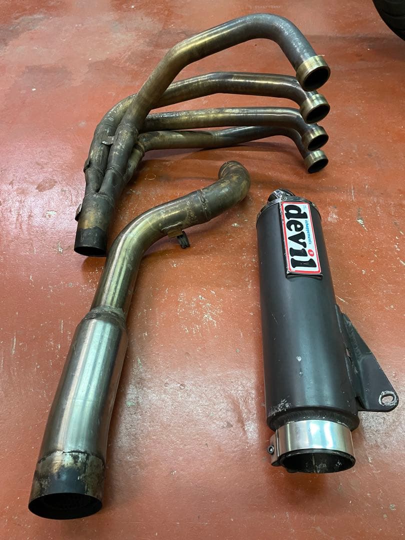 ZX11 ZZR1100用 4-1 devilデビル菅　大きな曲がりヘコミ無し