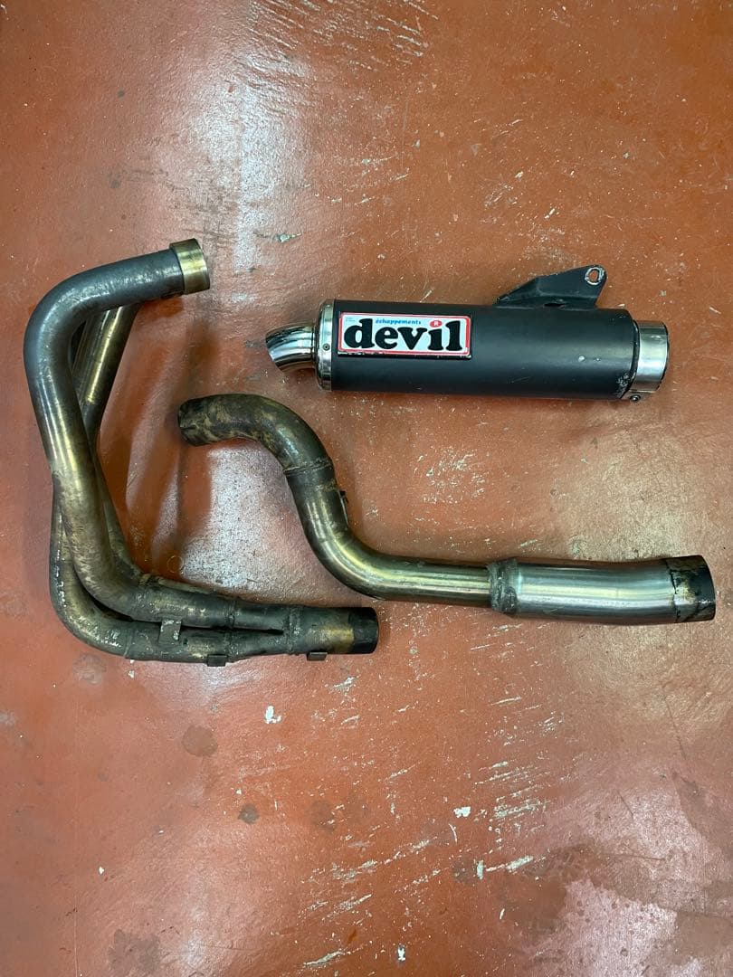 ZX11 ZZR1100用 4-1 devilデビル菅　大きな曲がりヘコミ無し