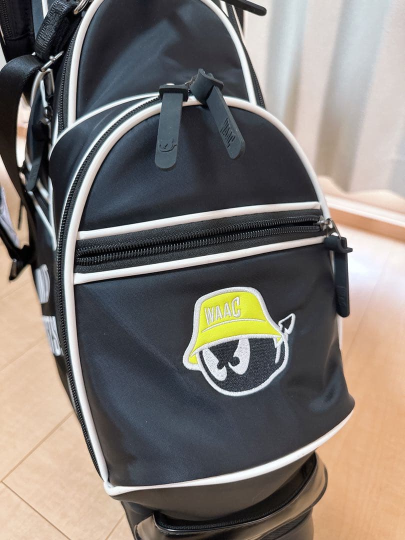 超美品　WAAC ブラック ゴルフバッグ ロゴ入り